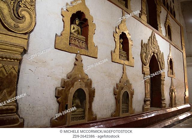 Niches with Buddha figures in Ananda Temple