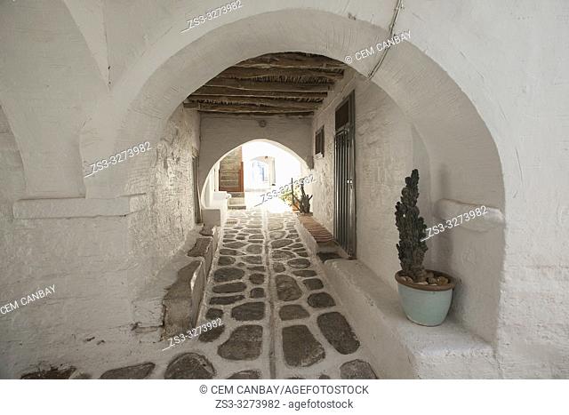 Arches in the alleys of the Parikia town, Paros, Cyclades Islands, Greek Islands, Greece, Europe