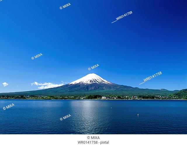 Mt.Fuji And Lake, Yamanashi, Japan