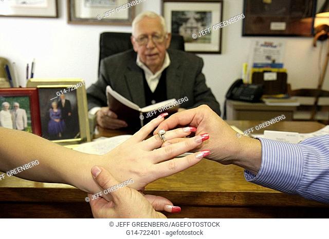 Tennessee, Sevierville, Jimmie Temple, County Commissioner, marriage, civil ceremony, woman, man, couple, senior, officiate, love, relationship, beginning