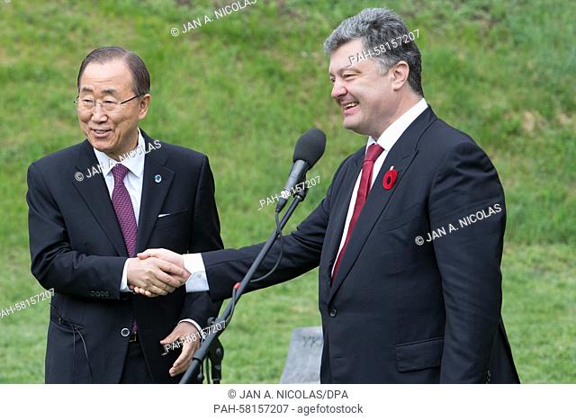 The Ukrainian President Petro Poroshenko and the General Secretary of the United Nations, Ban Ki-moon, and veterans of the Second World war during a memorial...