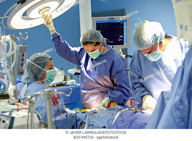 Cardiology operating room, cardiovascular surgery, cardiac surgery. Hospital Policlinica Gipuzkoa, San Sebastian, Donostia, Euskadi, Spain