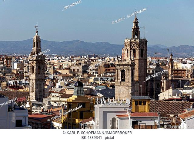 City view Ciutat Vella, Old Town, church towers Micalet and Santa Caterina, view from Mirador Ateneo Mercantil, Valencia, Spain