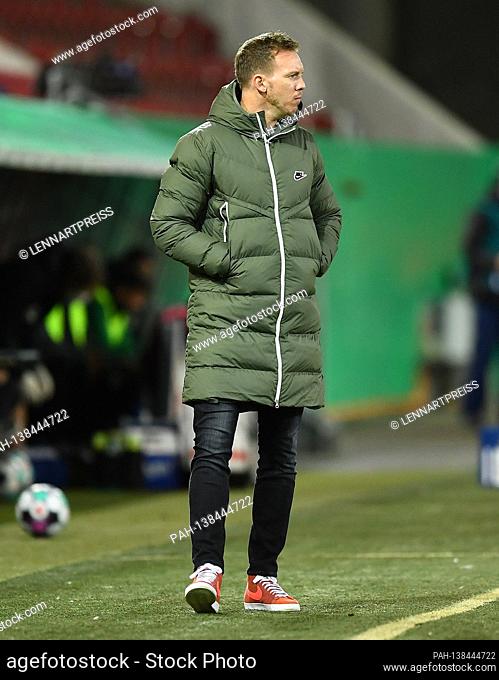 Julian NAGELSMANN (coach L), single image, cut out, full body shot, whole figure, football DFB Cup, 2nd main round FC Augsburg-RB Leipzig on December 22nd, 2020