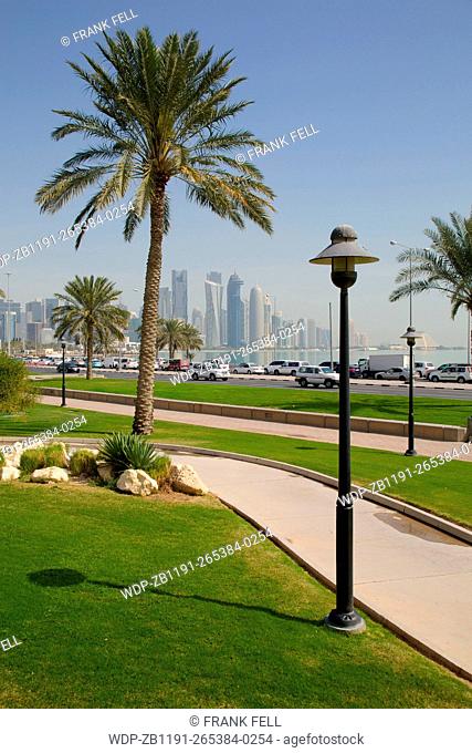 Middle East, Qatar, Doha, Traffic on The Corniche & West Bay Central Financial District