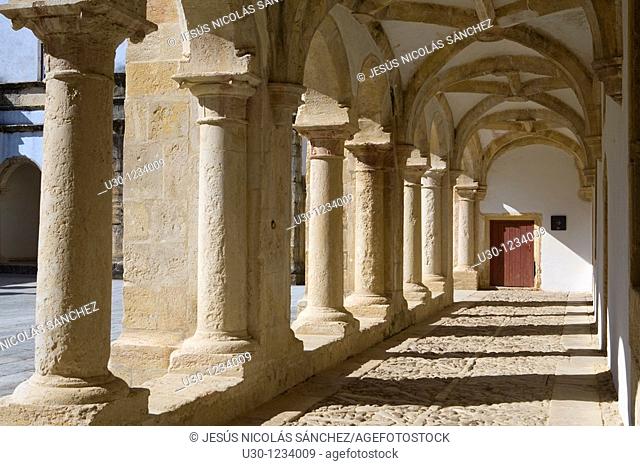 Cloister of the Christ Convent, of the Order of the Templar, in Tomar  Santarem District, Center Region, Ribatejo province  Portugal