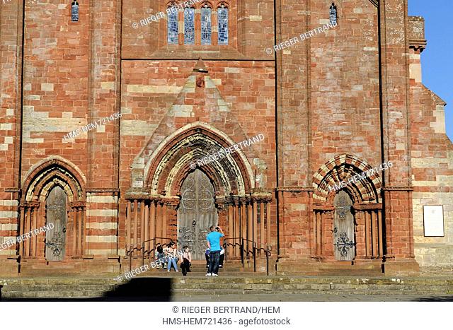 United Kingdom, Scotland, Orkney Islands, Isle of Mainland, town of Kirkwall, Saint-Magnus cathedral