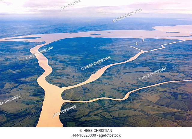 Rio Uruguay flowing into Rio de la Plata, Buenos Aires, Buenos Aires, Argentina, South America