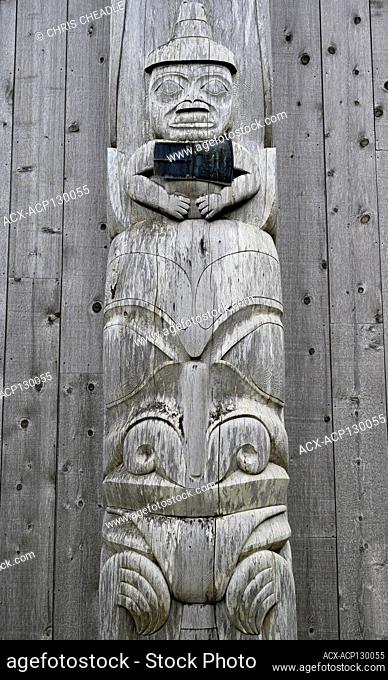 Hlgaagilda details, by Gaahyaa Norman Price, Haida Heritage Centre at Kay Llnagaay, Skidegate, Haida Gwaii, Formerly known as Queen Charlotte Islands