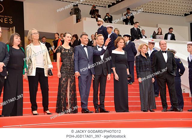 Crew of the film with the French Minister for Culture: Myriam Boyer, Françoise Nyssen (minister), Marine Vacth, François Ozon, Jérémie Rénier
