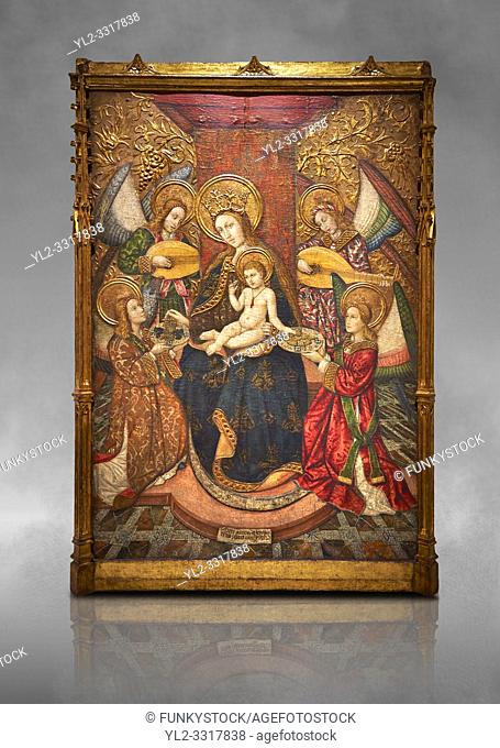 Gothic altarpiece of Madonna and Child and 4 angels, by Pere Garcia de Benavarri, circa 1445-1485, tempera and gold leaf on wood