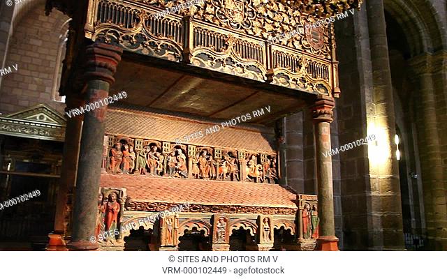 PAN. Interior: Tomb of St. Vincent, Nave and Pulpit. Erected between the 11th and 14th centuries, the basilica preserves the west porch in Romanesque design