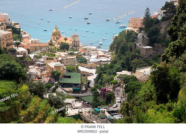 View over Positano, Costiera Amalfitana (Amalfi Coast), UNESCO World Heritage Site, Province of Salerno, Campania, Italy, Europe