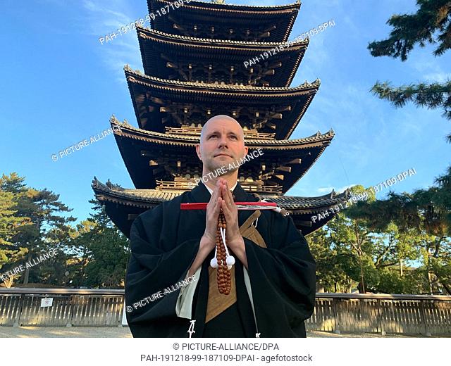 13 December 2019, Japan, Nara: The Hamburg-born Gyoei Saile, the only foreign ordained priest at one of Japan's most famous temples