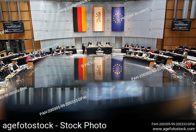 05 March 2020, Berlin: Members of parliament take part in the plenary session in the Berlin House of Representatives. Photo: Wolfgang Kumm/dpa