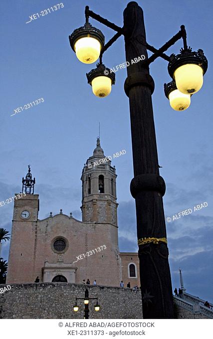 Church of Sant Bartomeu i Santa Tecla at sunset, Sitges, Catalonia, Spain