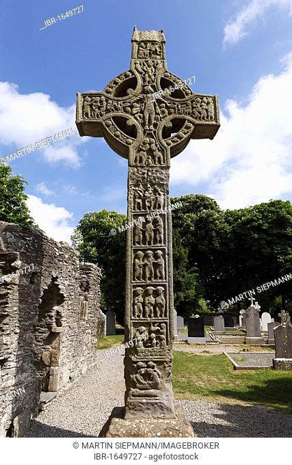 West Cross, tallest High Cross in Ireland, Monasterboice monastery, County Louth, Leinster province, Ireland, Europe