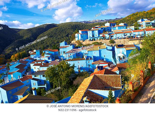 Juzcar, Genal Valley, Genal river valley, Serranía de Ronda. Smurfs Village, Málaga province, Andalusia. Spain
