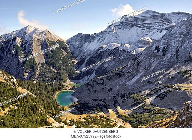 View of Soiern Cirque with Soiernseen Lakes and Soiernspitze Peak as well as Soiernhaus Alpine Club Hut from Schöttelkarspitze Peak