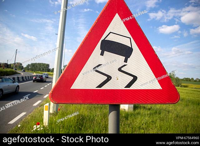 Illustration picture shows a traffic sign indicating A15 slippery road in Lierde on Friday 19 May 2023. BELGA PHOTO NICOLAS MAETERLINCK