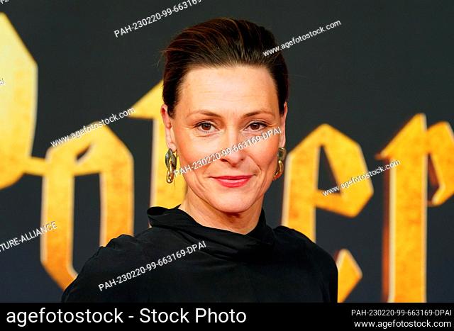 19 February 2023, Hamburg: Anja Reschke, presenter and journalist, walks the red carpet for the premiere of the newly staged show ""Harry Potter and the...