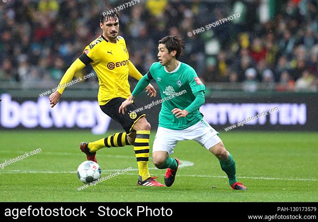 firo: 22.02.2020 Football, 2019/2020 1.Bundesliga: SV Werder Bremen - BVB, Borussia Dortmund 0: 2 duels, Mats Hummels versus Yuya Osako | usage worldwide