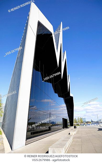 Riverside Museum of Glasgow, UK. Designed by Zaha Hadid Architects and engineers Buro Happold. View from west to east