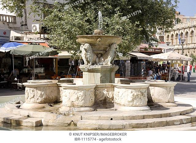 The Venetian Morosini fountain in the city centre of Heraklion, island of Crete, Greece, Europe