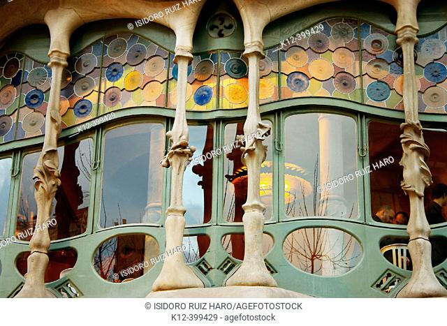 Casa Batlló (Batlló House, Gaudí, 1904-1906) at the Passeig de Gràcia. Barcelona. Spain