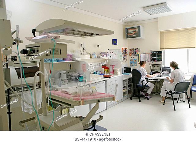 Report in Rouen maternity hospital, in the Kangaroo Care Unit