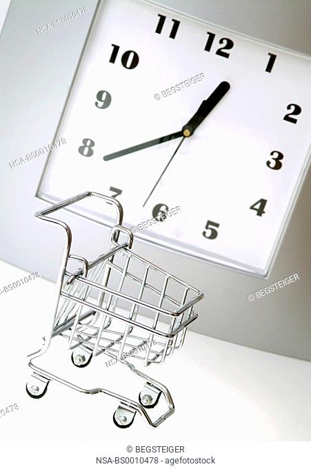 symbolic for opening time in supermarket
