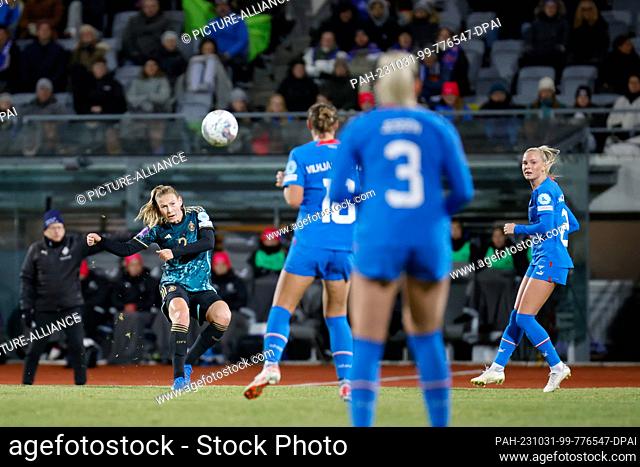 31 October 2023, Iceland, Reykjavik: Soccer, Women: Nations League A, group stage, group 3, matchday 4, Iceland - Germany, Laugardalsvöllur