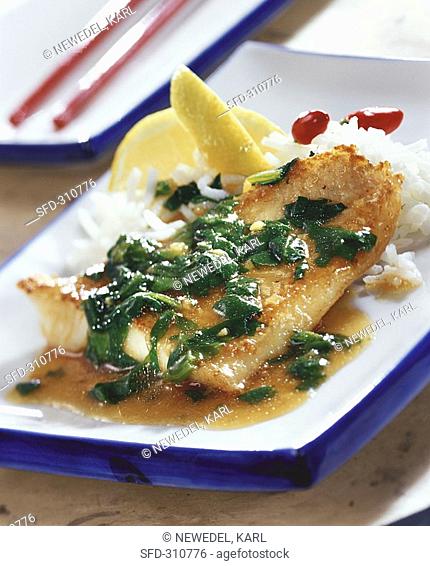 Fried fish fillet with ginger and spinach sauce