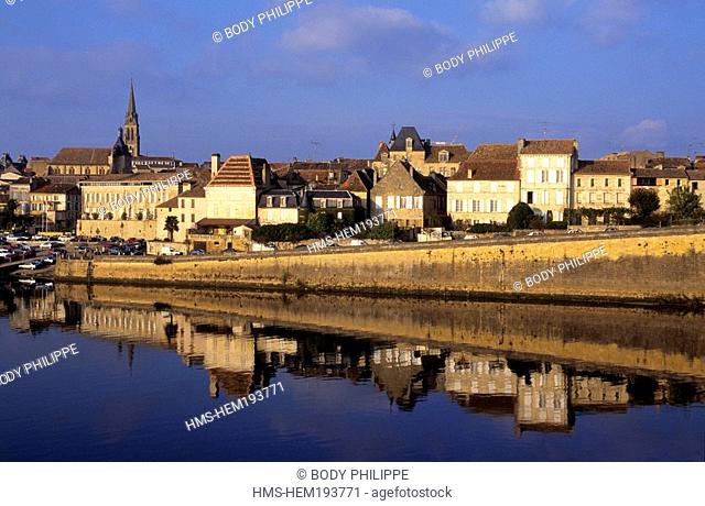 France, Dordogne, Perigord Pourpre, Bergerac, the river Dordogne