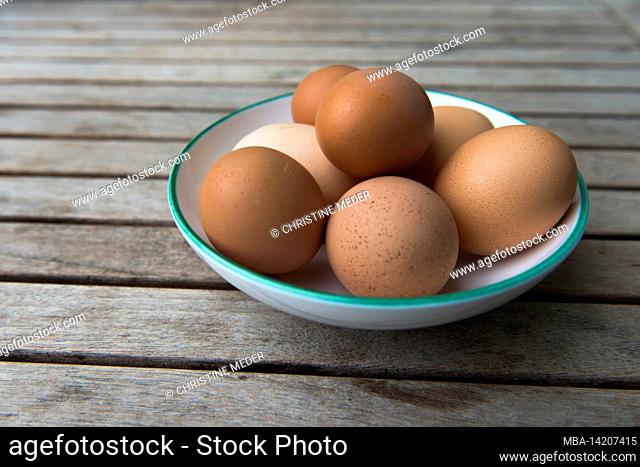 fresh eggs, chicken eggs, shell