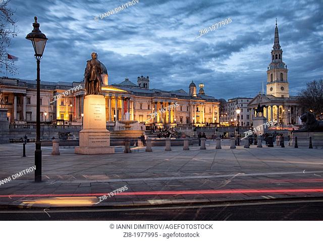 The National Gallery and Saint Martins in The Fields at night, Trafalgar Square, London, England