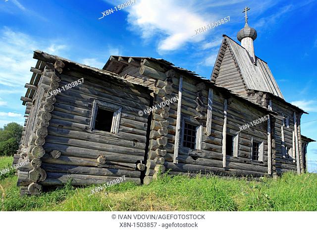 St  Basil church 1824 and bell tower 1783, Chukhcherema, Archangelsk Arkhangelsk region, Russia