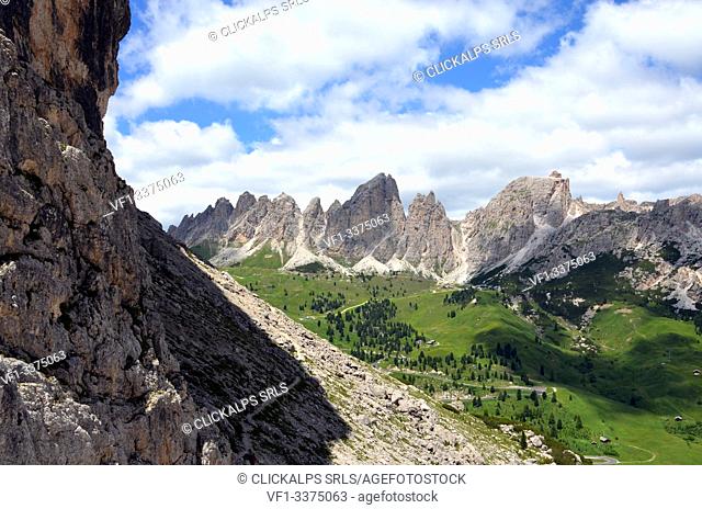 View of Odle Group close to Gardena Pass, Dolomites, Bolzano, Trentino Alto Adige, Italy