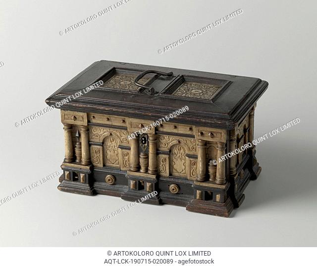 Cupboard, Wooden jewelry case with bone. Eight secret drawers, Venus and Cupid (Cupid not being more attribute), (story of) Ceres (Demeter)