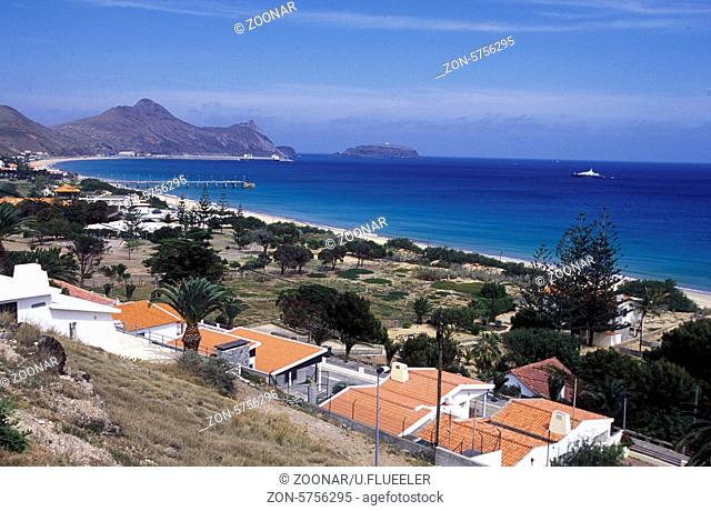 Das Dorf Vila Baleira auf der Insel Porto Santo bei der Insel Madeira im Atlantischen Ozean, Portugal