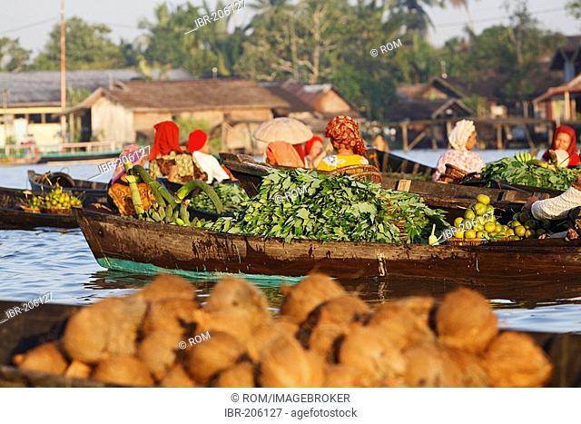 Floating market near Banjarmasin, South-Kalimantan, Borneo, Indonesia