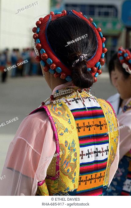 Dancer in traditional dress, Gyantse, Tibet, China, Asia