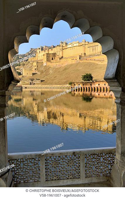 India, Rajasthan, Amber Palace, Diwan I Khas, also called Jai Mandir, Shish Mahal (Hall of Mirrors)