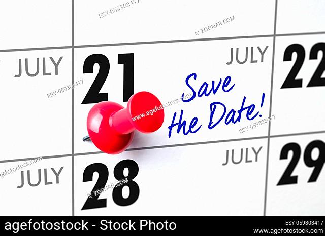 Wall calendar with a red pin - July 21