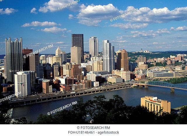 skyline, Pittsburgh, PA, Pennsylvania, Aerial view of the downtown skyline of Pittsburgh along the Monongahela River