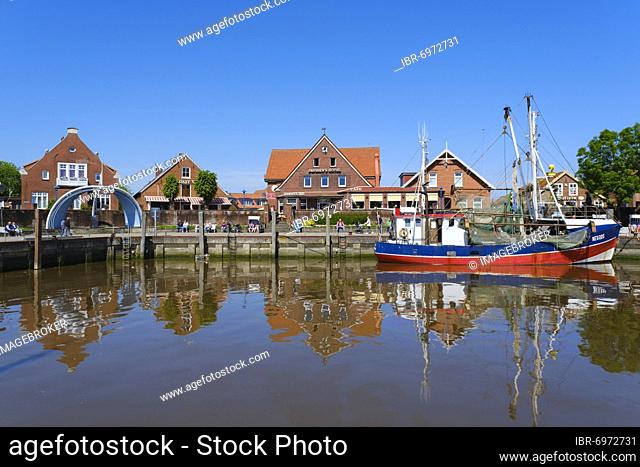 Fishing boat in the harbour, Neuharlingersiel, East Frisia, Lower Saxony, Germany, Europe