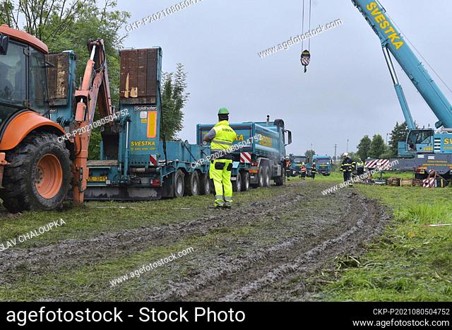 Removing damaged locomotives and wagons using heavy machinery started after yesterday's collision of two trains on the single-track track near the village of...