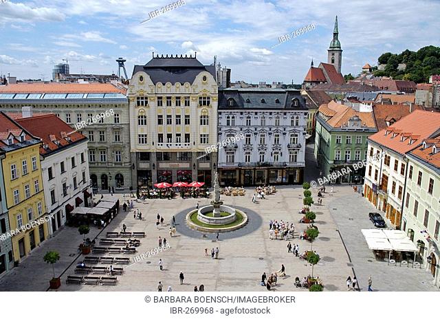 Main square, Hlavné námestie with Roland Fountain, Bratislava, Slovakia