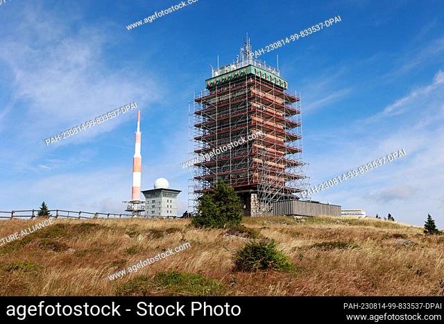 14 August 2023, Saxony-Anhalt, Schierke: The German Meteorological Service's weather station on the Brocken mountain has been refurbished