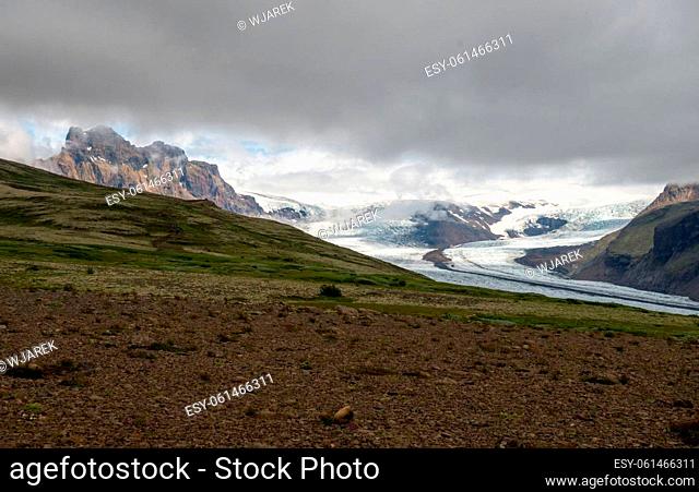 Svinafellsjokull glacier, part of Vatnajokull glacier. Skaftafel National Park on Iceland